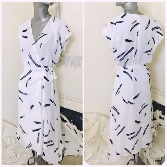 Joie Silk Wrap Dress NWOT - Picture 2 of 12